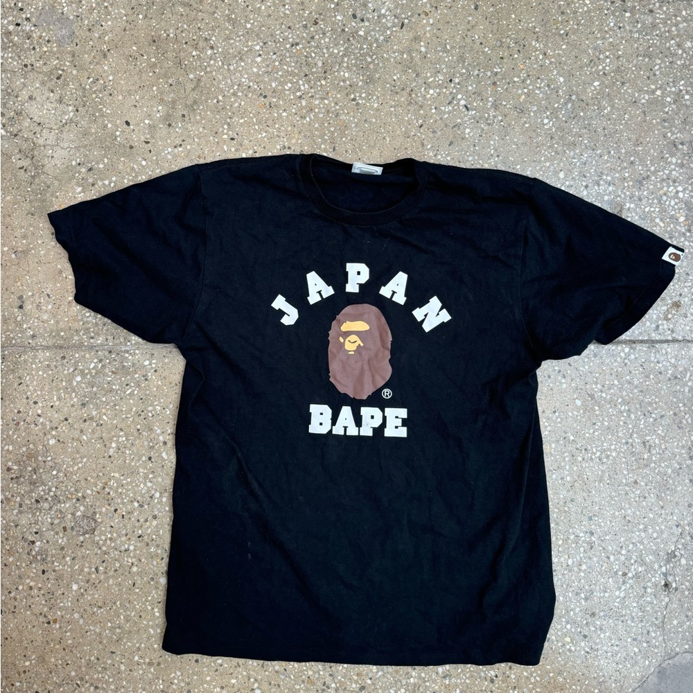 Japan store edition Bathing Ape shirt Large